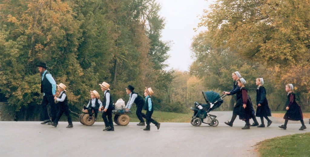 Los Amish son un grupo que sigue los principios anabaptistas.