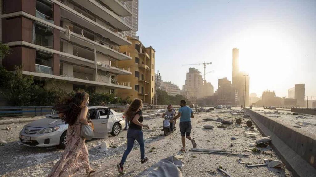 Luego de la explosión, la ciudad se sumió en el caos