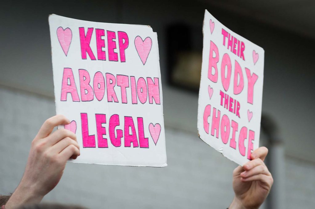 Algunas frases y términos de han vuelto populares en medio de las marchas pro-aborto