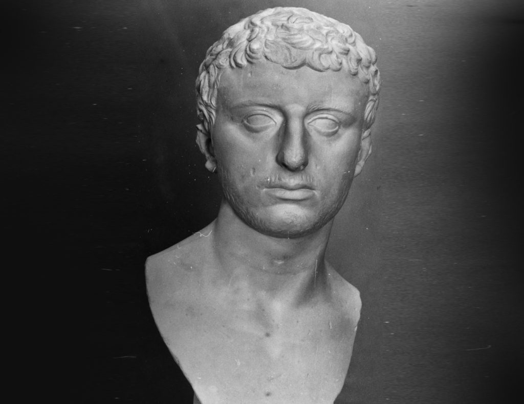 Busto de Flavio Josefo.