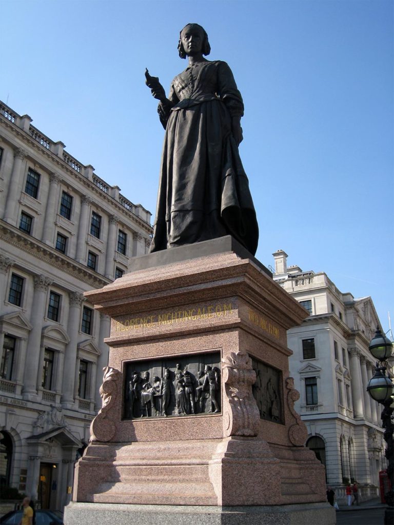 Estatua de Florence Nightingale, Waterloo Place, Londres.