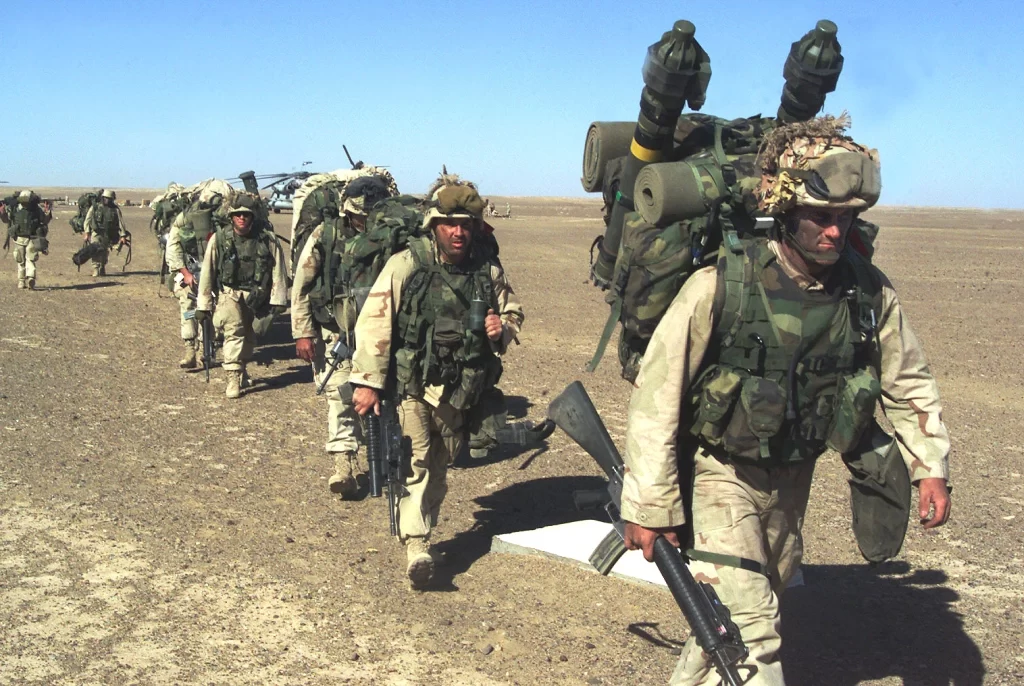 Soldados estadounidenses desplegado en Afganistán en 2001.
